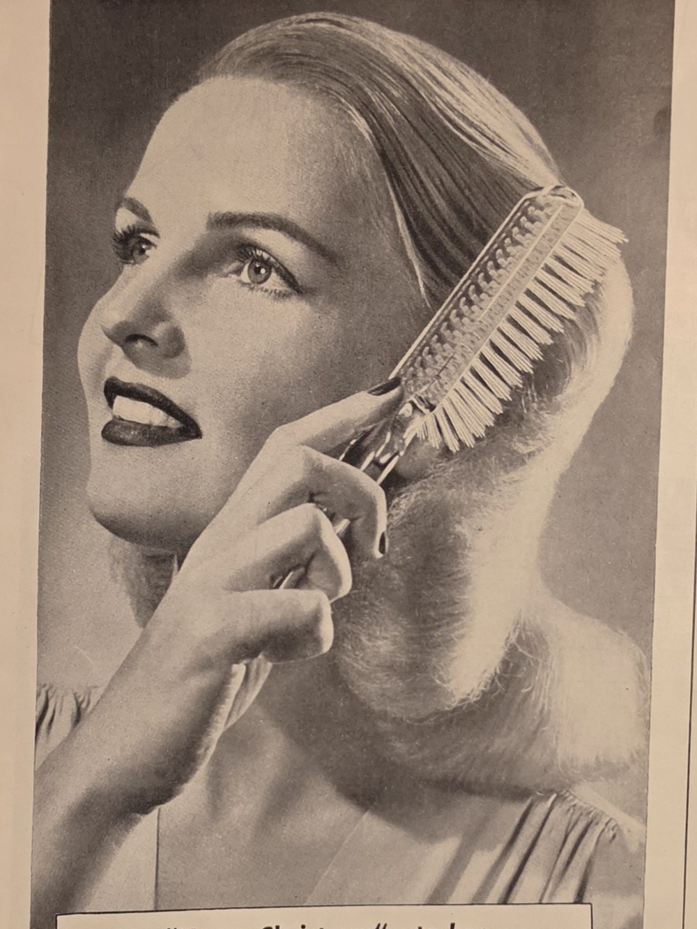 Vintage-Style Hair Brush Art Poster – Cream Tones